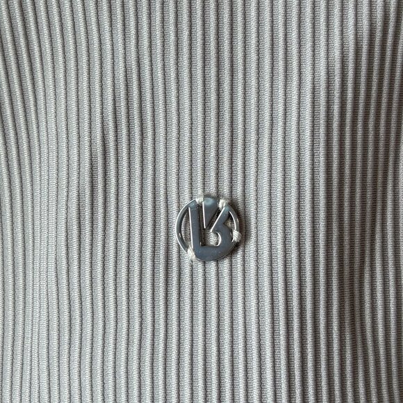 BuffBunny Ribbed Crop top size XS in light grey - Picture 5 of 8